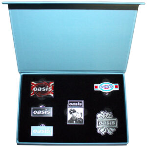 Oasis Pin Badge Set
