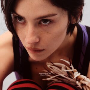 Gracie Abrams – Daughter From Hell